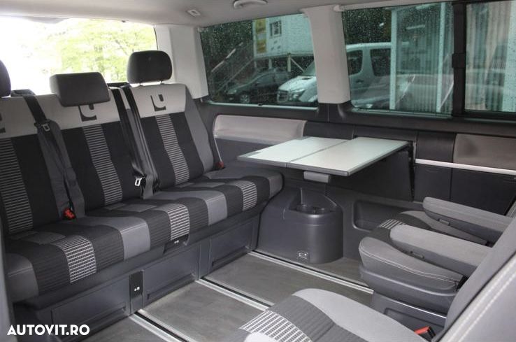 Volkswagen Multivan - 10