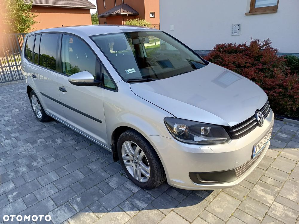Volkswagen Touran 1.6 TDI DPF BlueMotion Technology Comfortline - 2