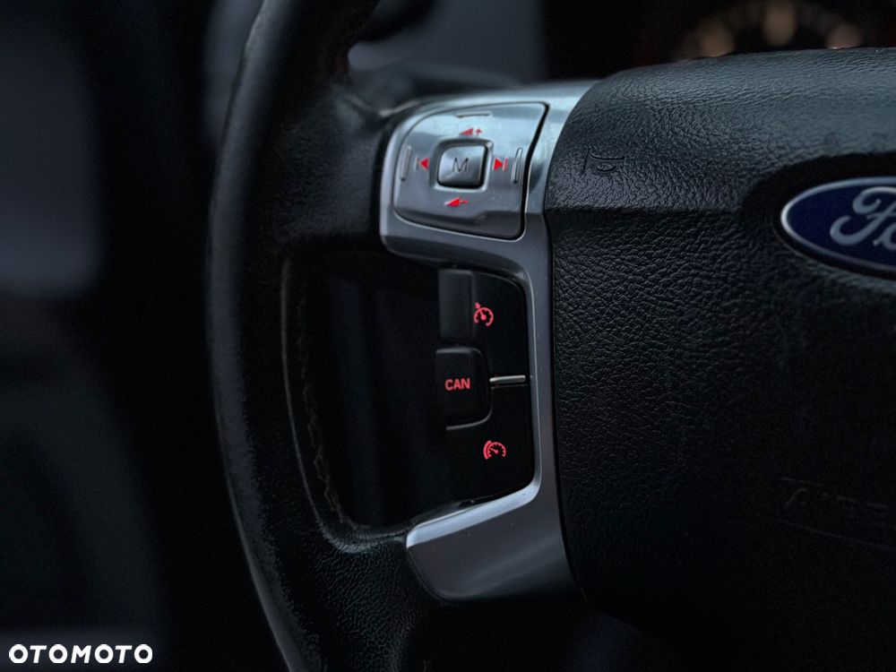 Ford S-Max - 20