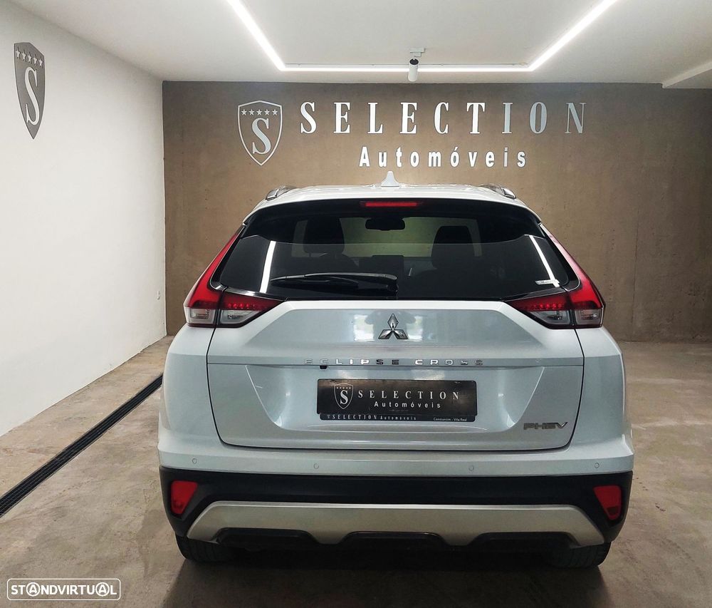Mitsubishi Eclipse Cross 2.4 PHEV eMotion - 9