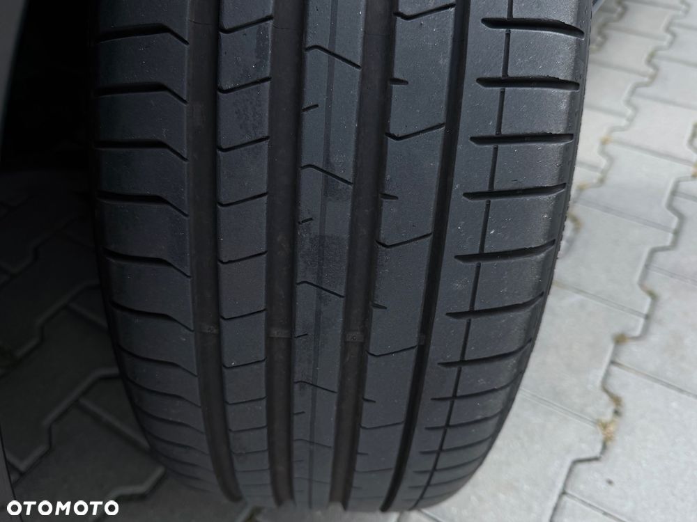 Mercedes-Benz CLS 220 d 9G-TRONIC AMG Line - 21