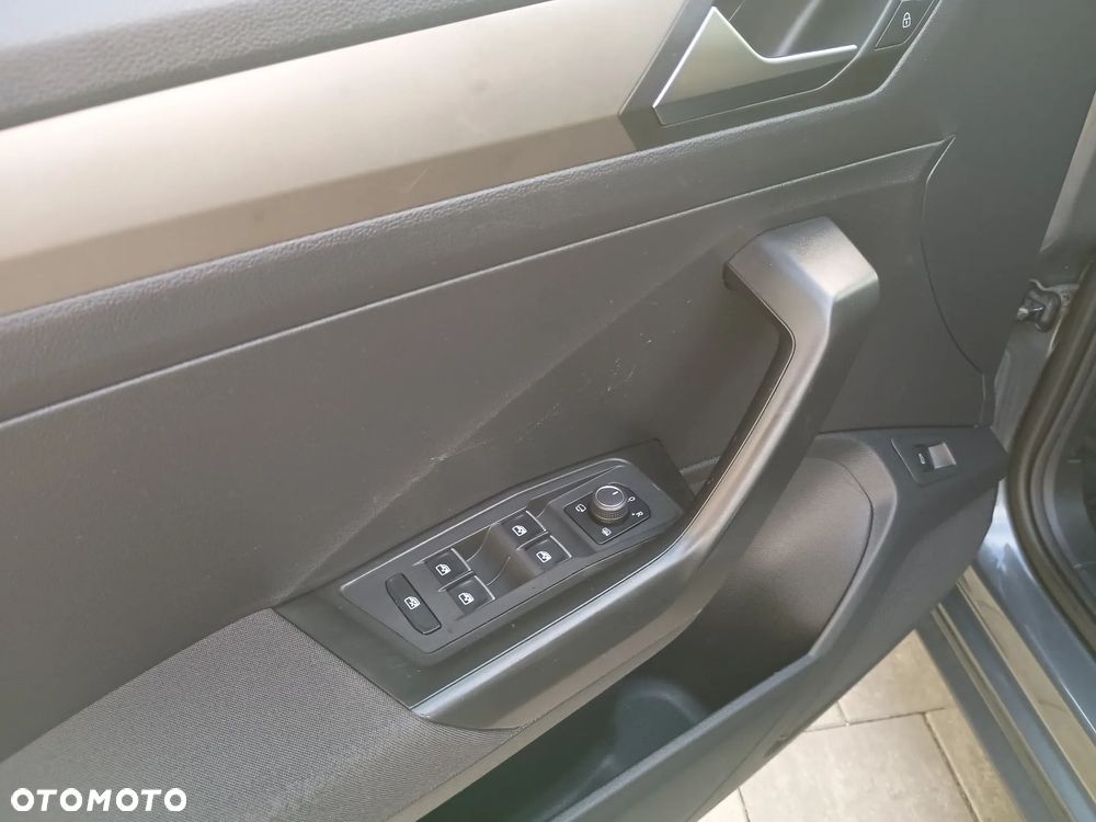 Volkswagen T-Roc 1.5 TSI OPF DSG ACTIVE - 16
