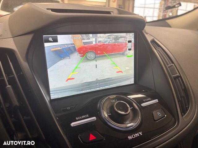 Ford Kuga 2.0 TDCi 4WD Powershift Titanium - 14