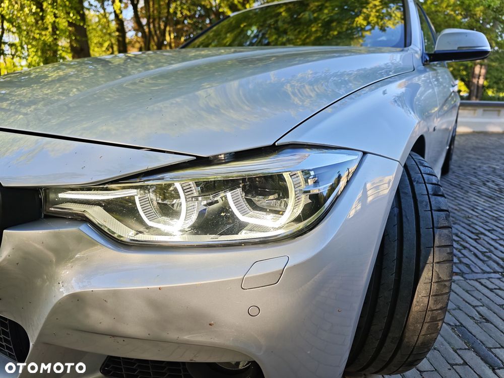 BMW Seria 3 340i M Sport - 10