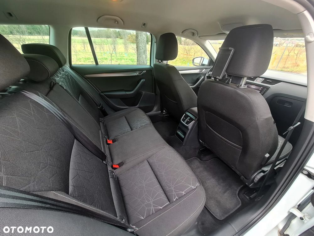 Skoda Octavia 1.0 TSI DSG Style - 13