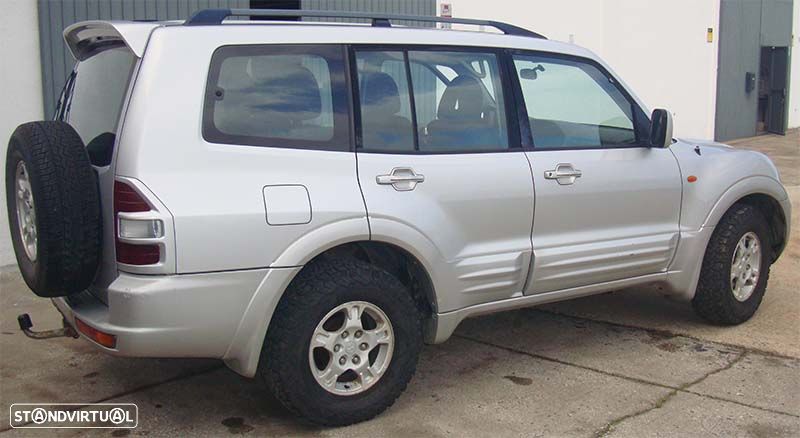 Mitsubishi Pajero 3.2 DI-D GLS TA Longo - 3