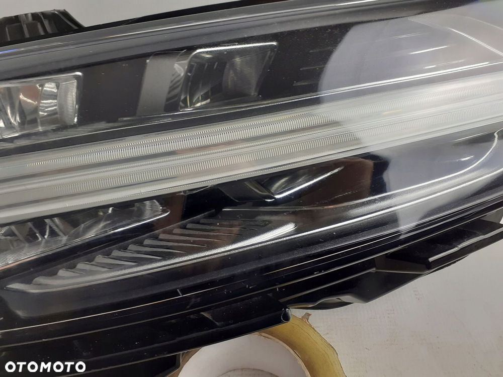 Lampa prawa Volvo S\V60 CC 17-20 Full led.32314167 - 4