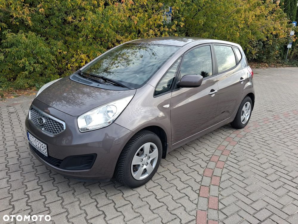 Kia Venga - 4