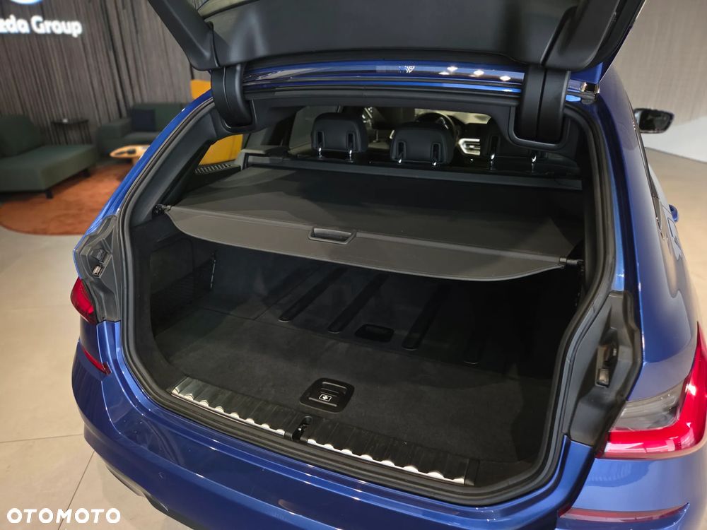BMW Seria 3 - 23