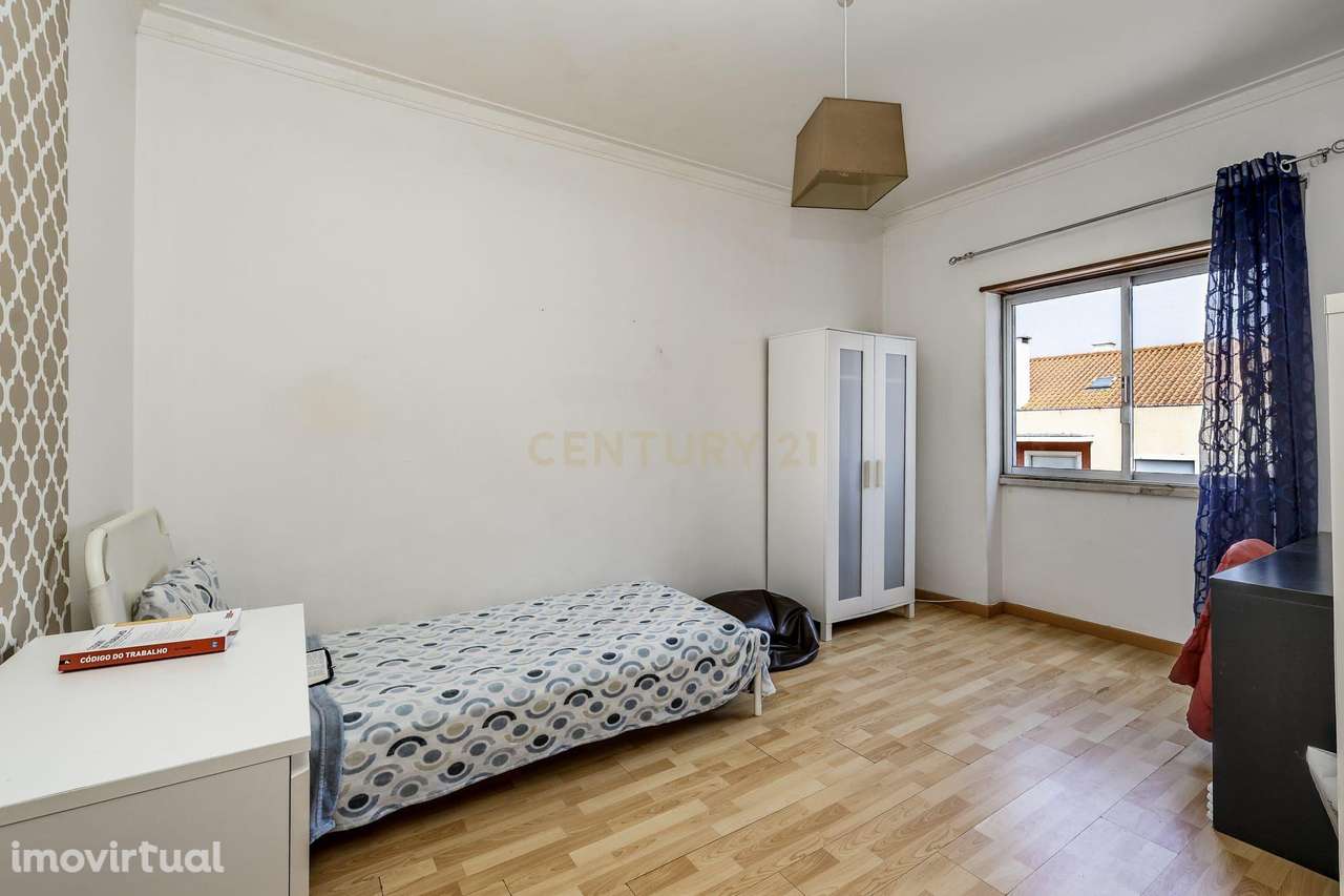 Apartamento T3 na Costa da Caparica com Excelente Localização - Grande imagem: 4/27