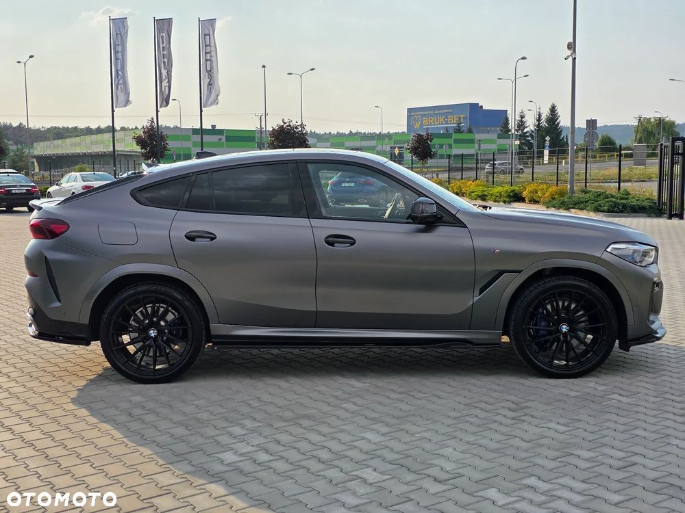 BMW X6M M50d - 13