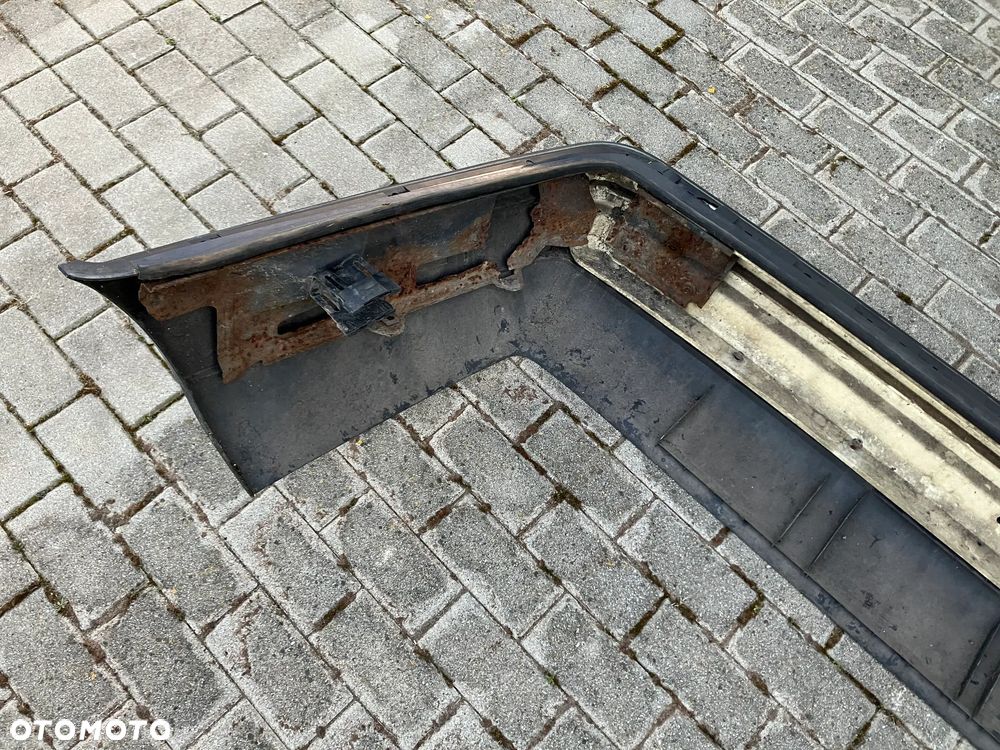 ZDERZAK TYŁ BMW E32 TYLNY LIFT - 13