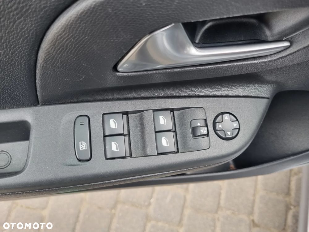 Opel Corsa 1.2 Direct Injection Turbo GS - 23