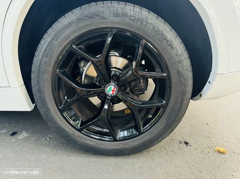 Alfa Romeo Stelvio 2.2 Diesel 16V AT8-Q4 Super - 15