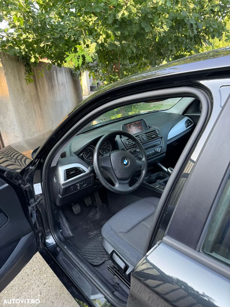 BMW Seria 1 116d DPF - 5