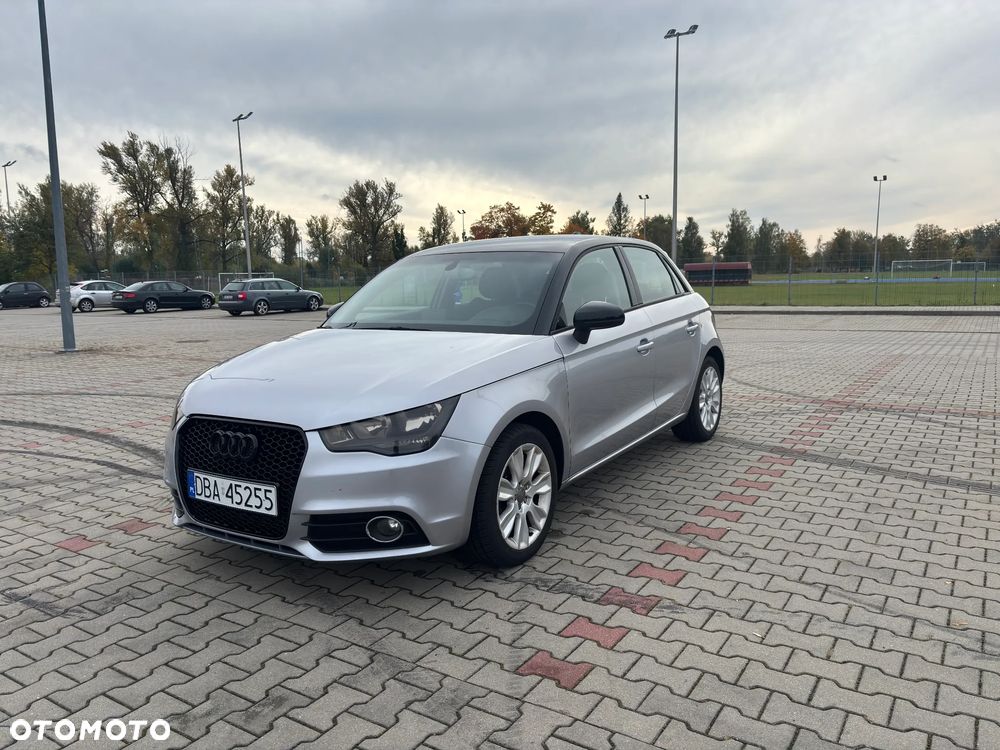 Audi A1 Sportback 2014 photo 2