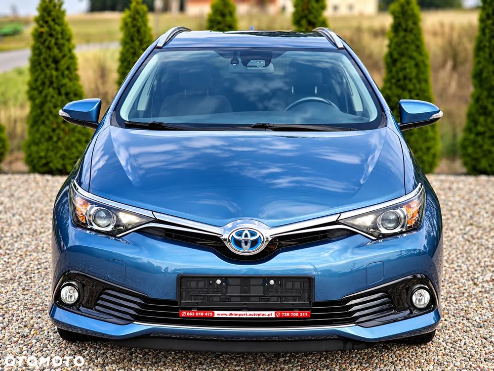 Toyota Auris 1.8 VVT-i Automatik Style Selection - 2
