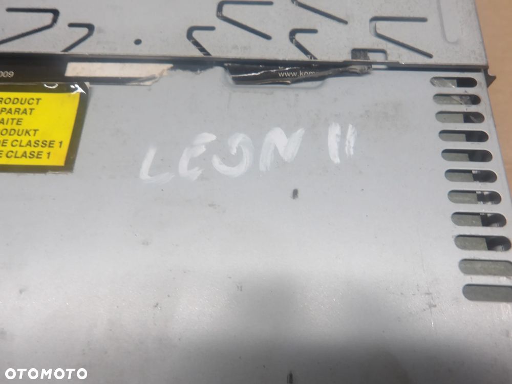 SEAT LEON II 05-09 1.6B RADIO - 2