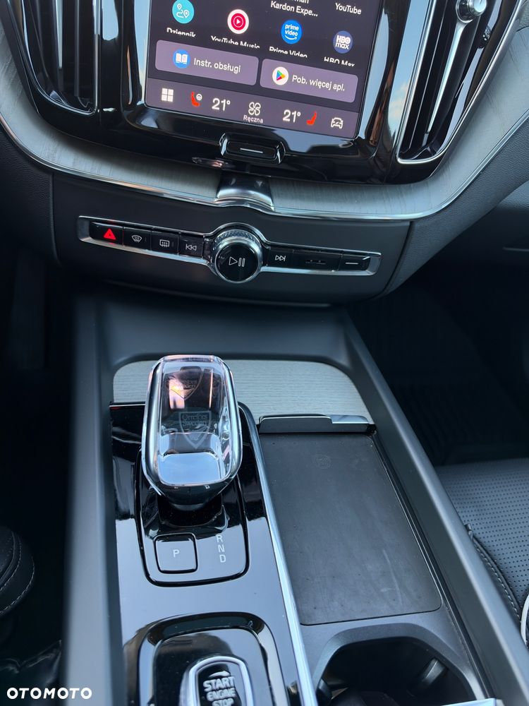 Volvo XC 60 B5 B AWD Plus Bright - 18