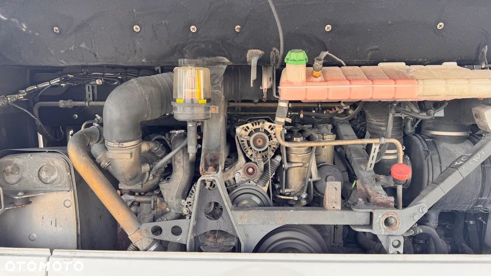 MAN REGIO / Euro 4 /63miejsca/ mały przebieg/ CENA:78000zł Netto - 5