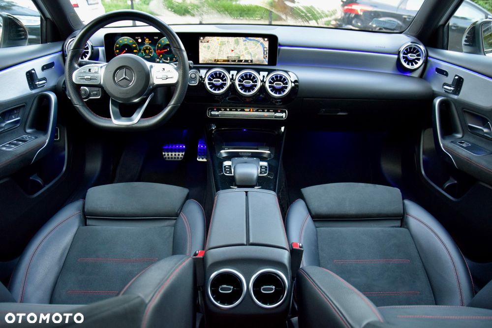 Mercedes-Benz Klasa A 200 7G-DCT - 13
