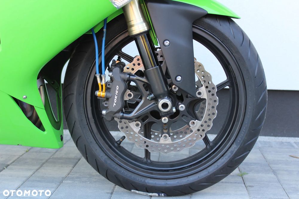 Kawasaki ZXR - 20