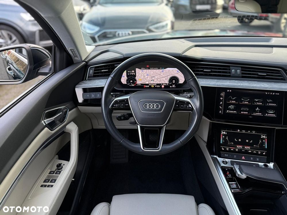 Audi e-tron 55 Quattro S Line - 24