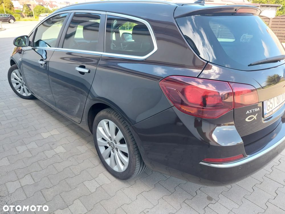 Opel Astra - 9