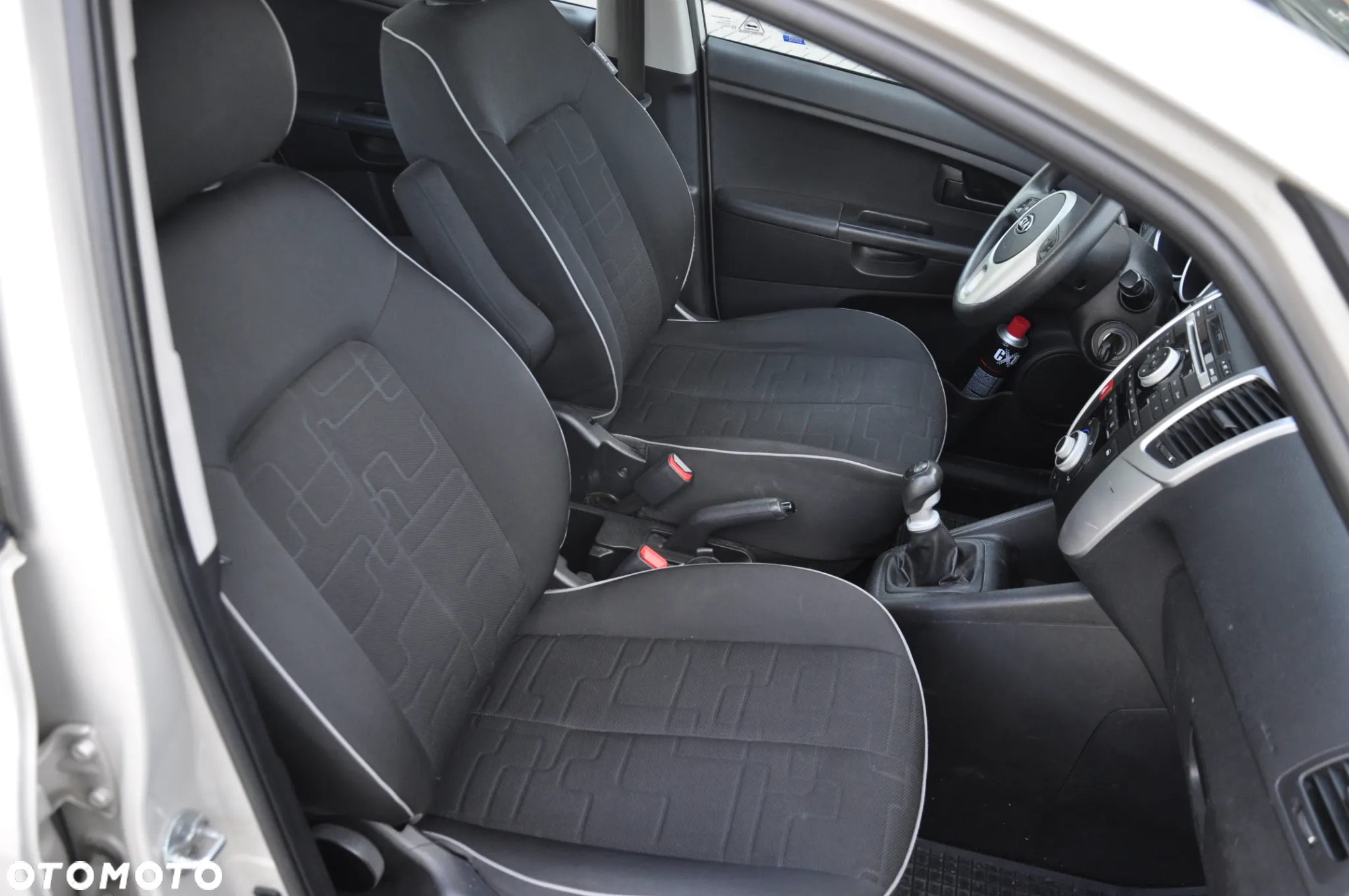 Kia Venga 1.4 Business Line - 18