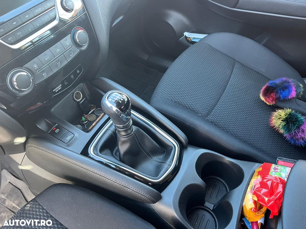 Nissan Qashqai 1.3 138CP 2WD Visia - 3