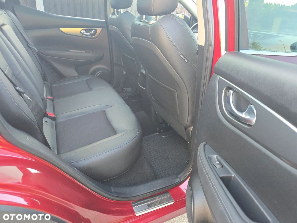 Nissan Qashqai 1.6 DIG-T Tekna+ - 35