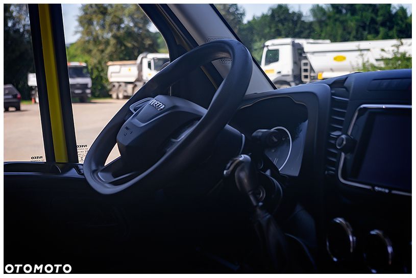 Iveco 35S18 - 24