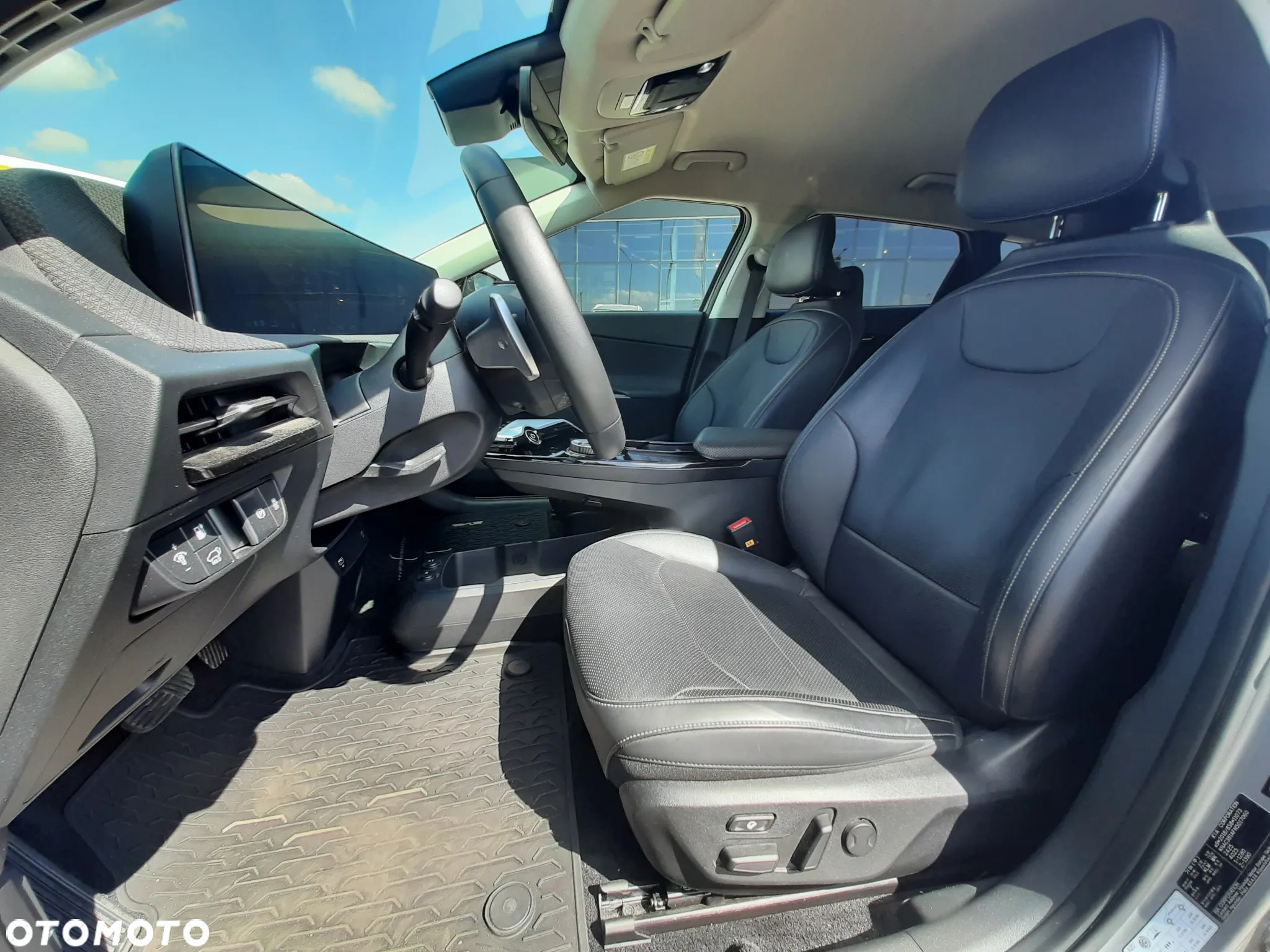 Kia EV6 77.4kWh Plus - 11