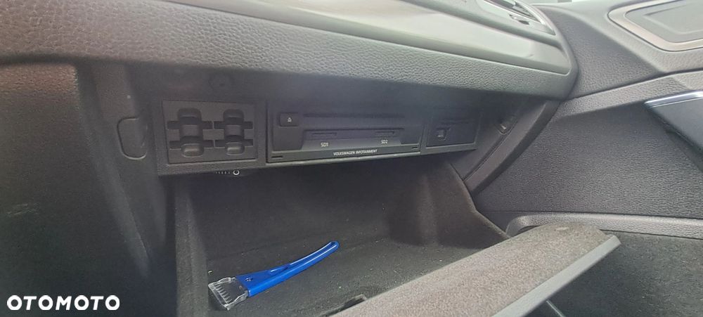 Volkswagen Golf - 28