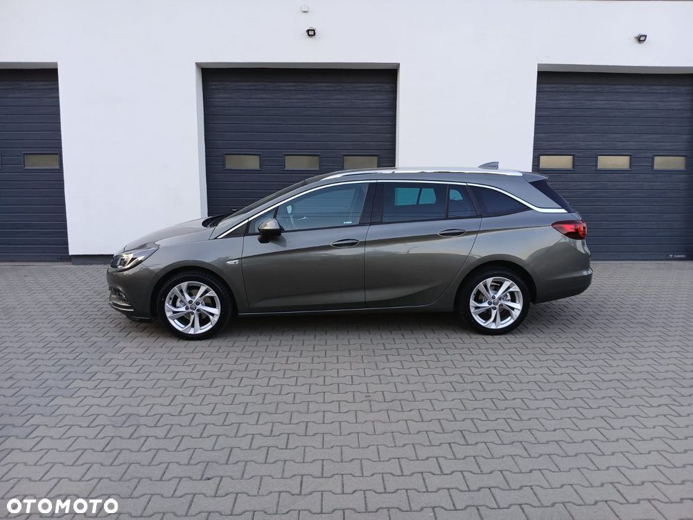 Opel Astra 1.4 Turbo Innovation - 23