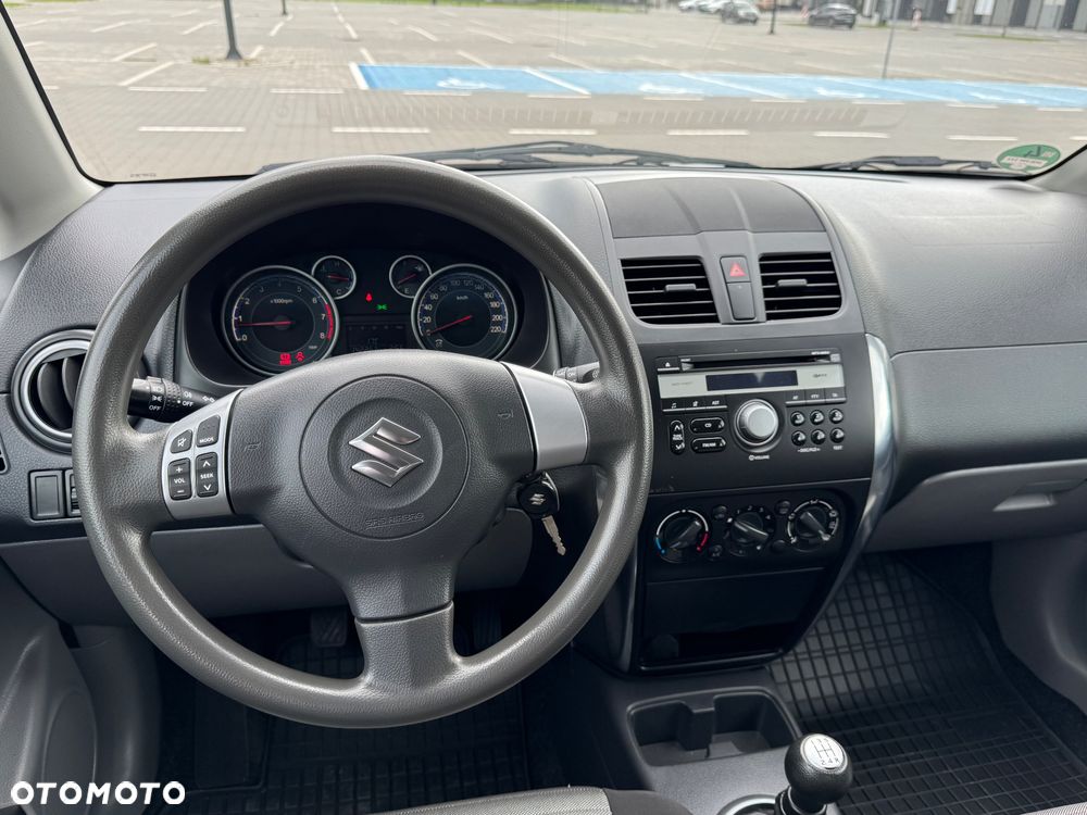 Suzuki SX4 1.6 VVT 4x4 Style - 23