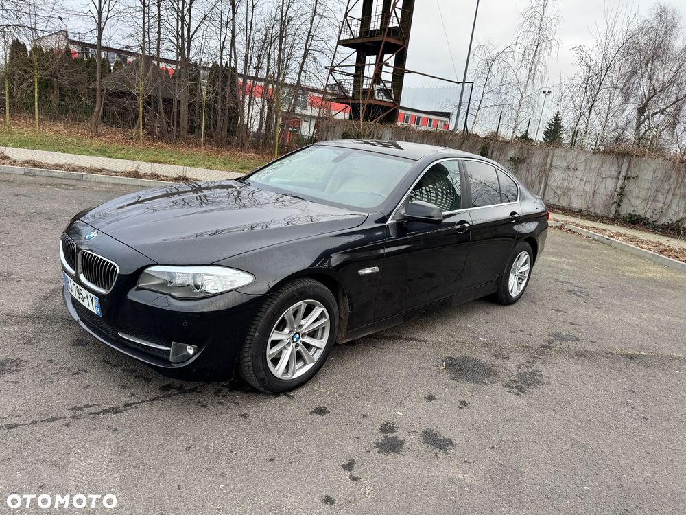 BMW Seria 5 520d - 12
