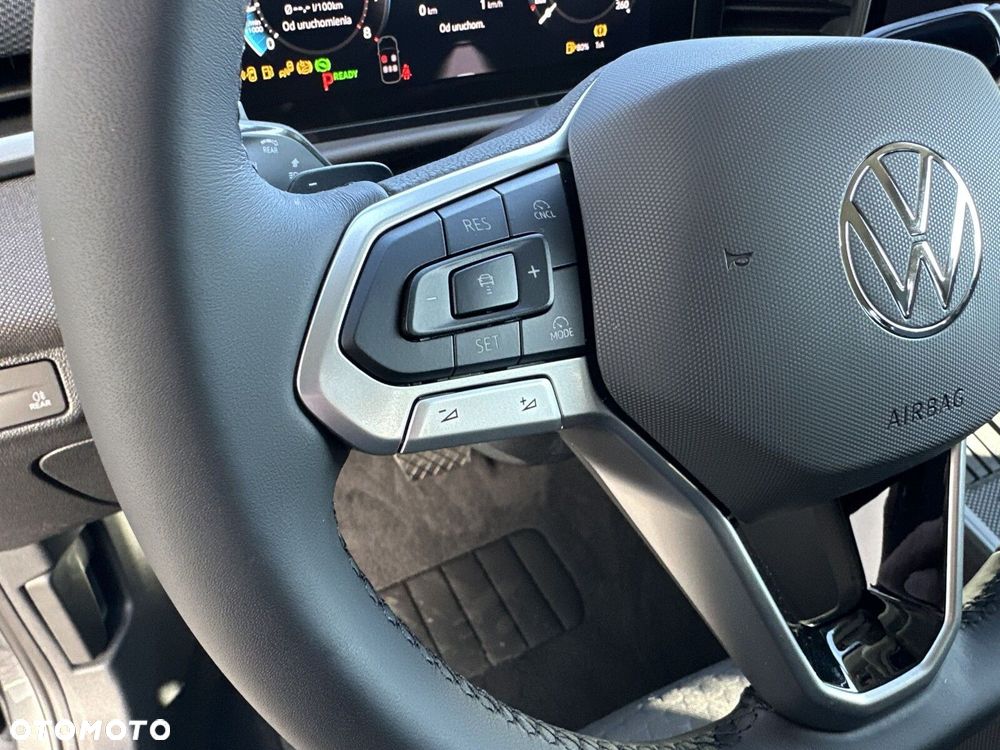 Volkswagen T-Roc - 21