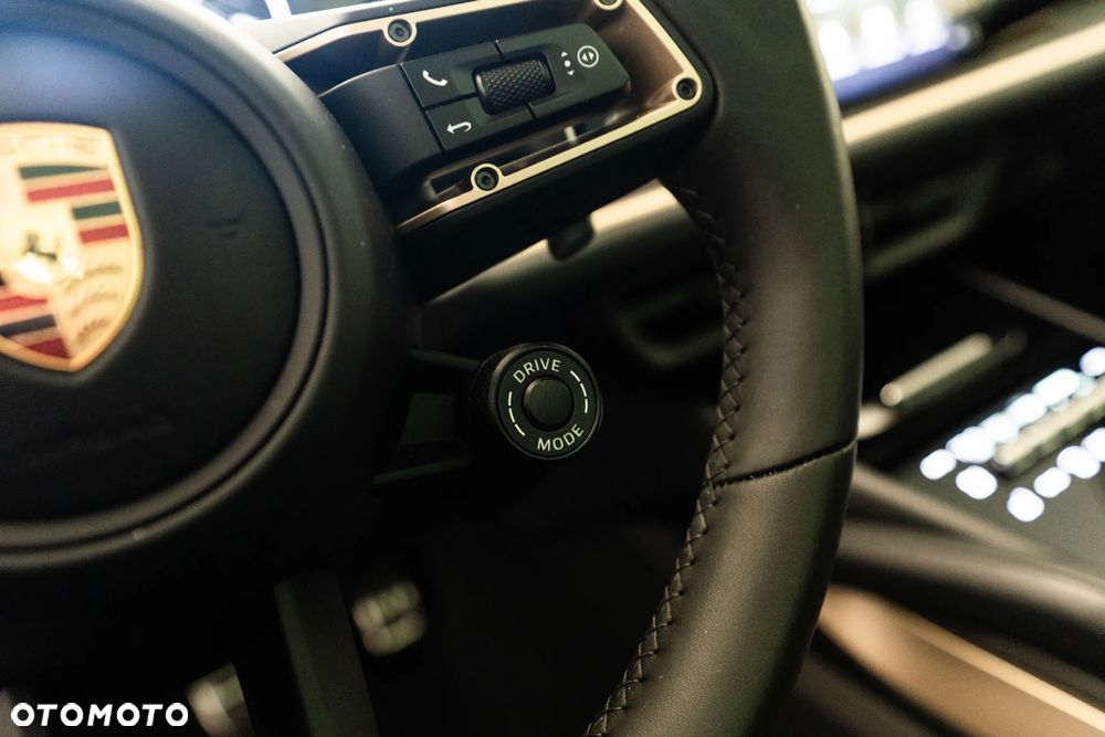 Porsche Cayenne S E-Hybrid PHEV Black Edition - 18