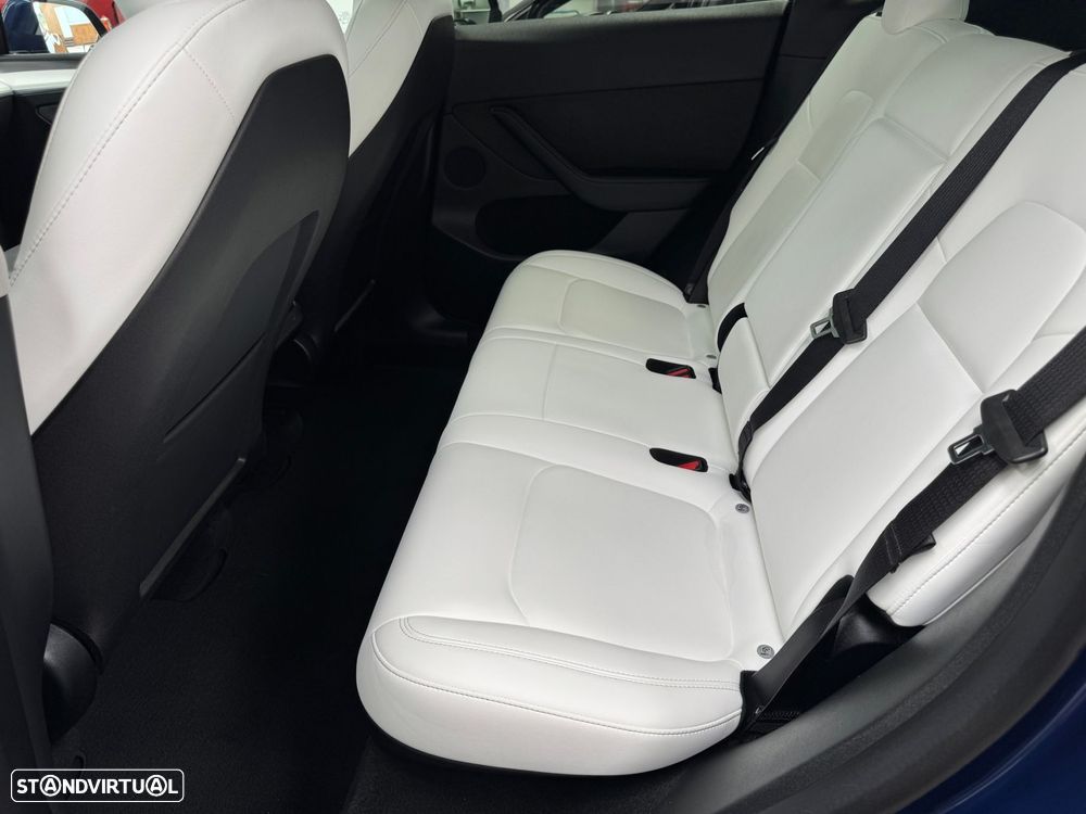 Tesla Model Y Tração Traseira - 38