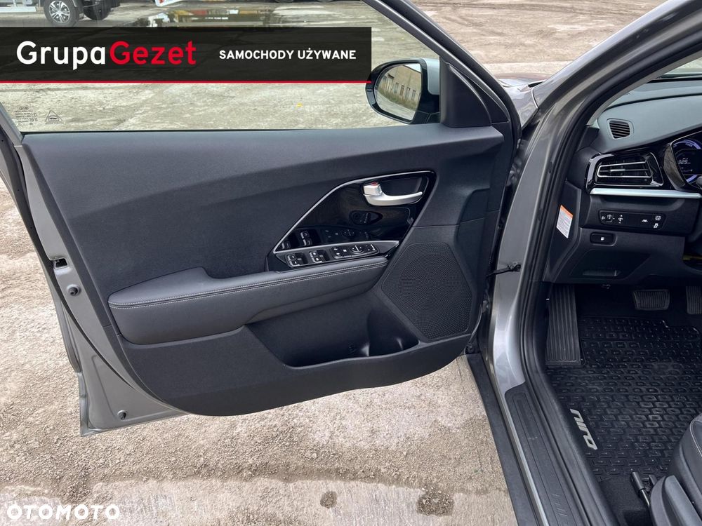 Kia Niro 1.6 GDI Hybrid L - 10