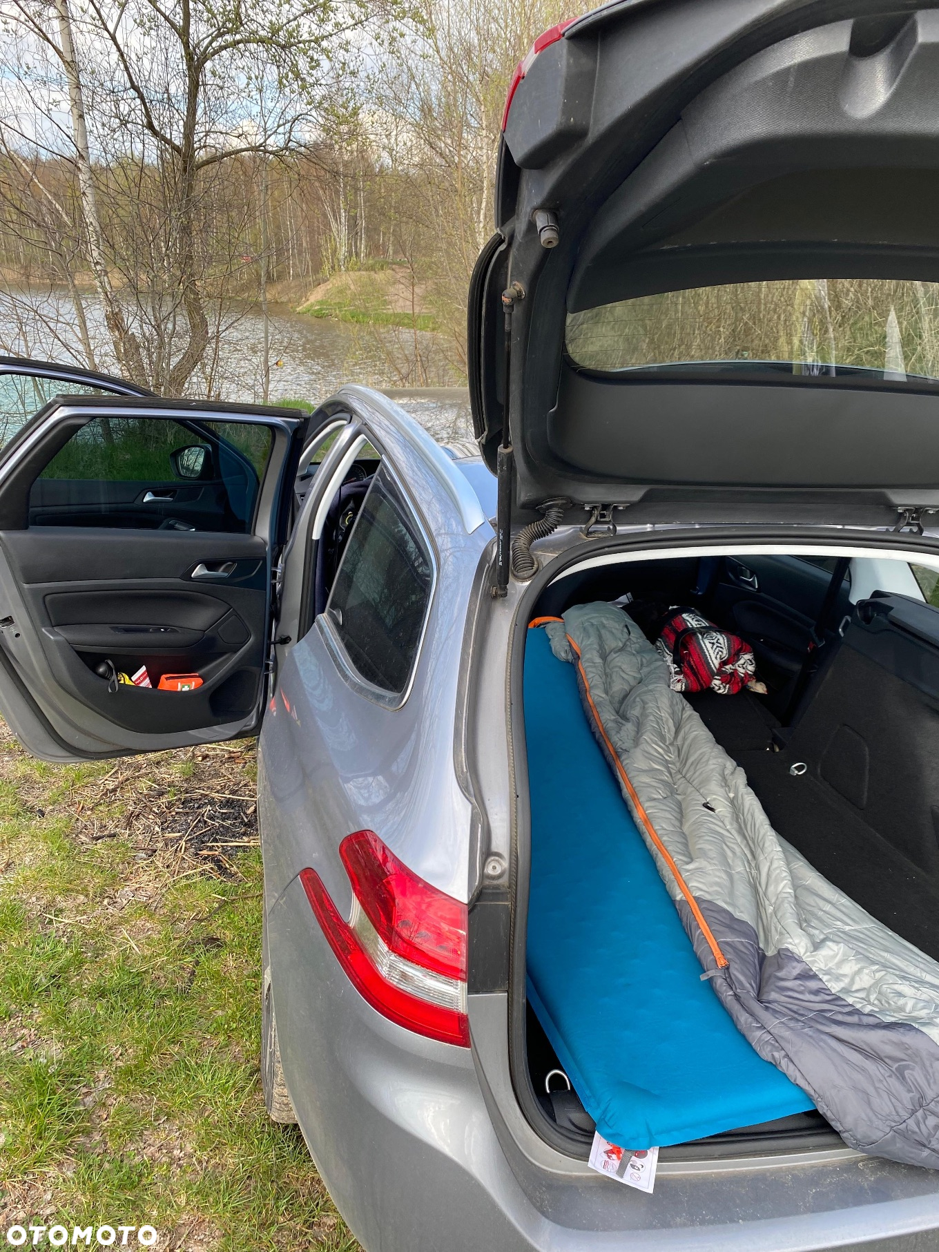 Peugeot 308 SW 1.2 PureTech Allure S&S - 8