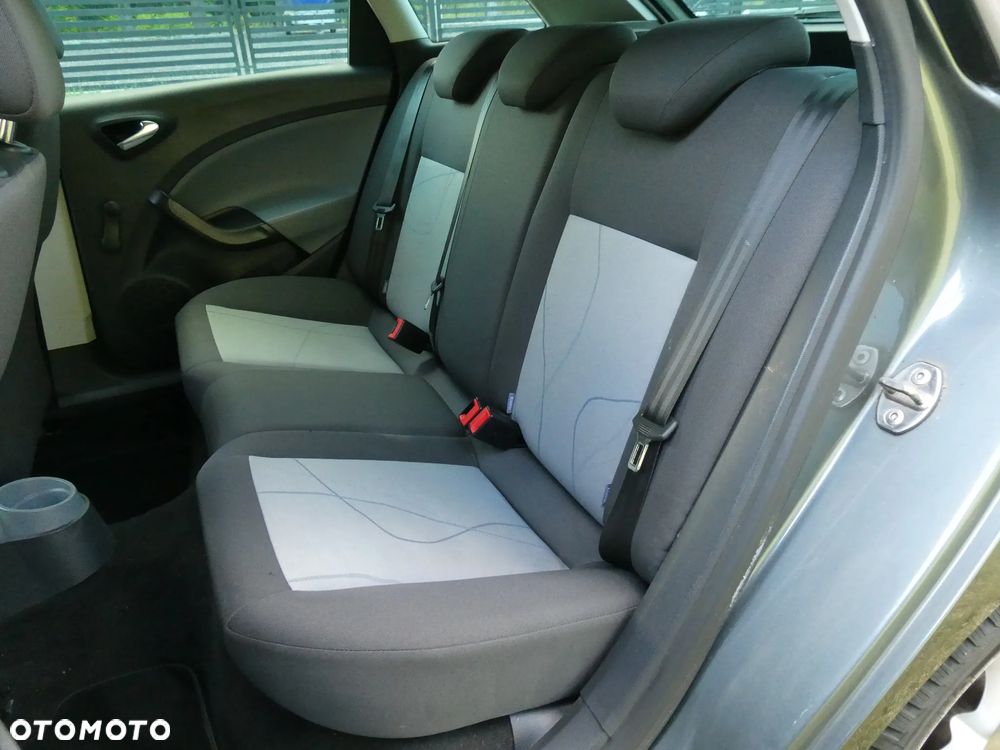 Seat Ibiza 1.4 16V Reference Salsa - 21