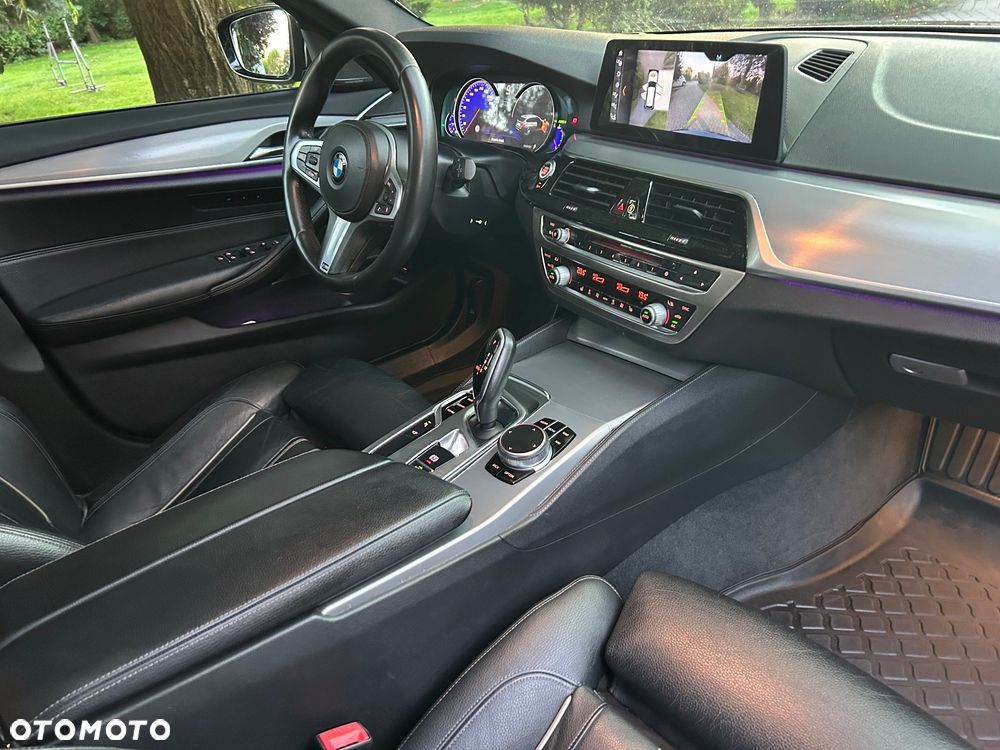 BMW Seria 5 - 21