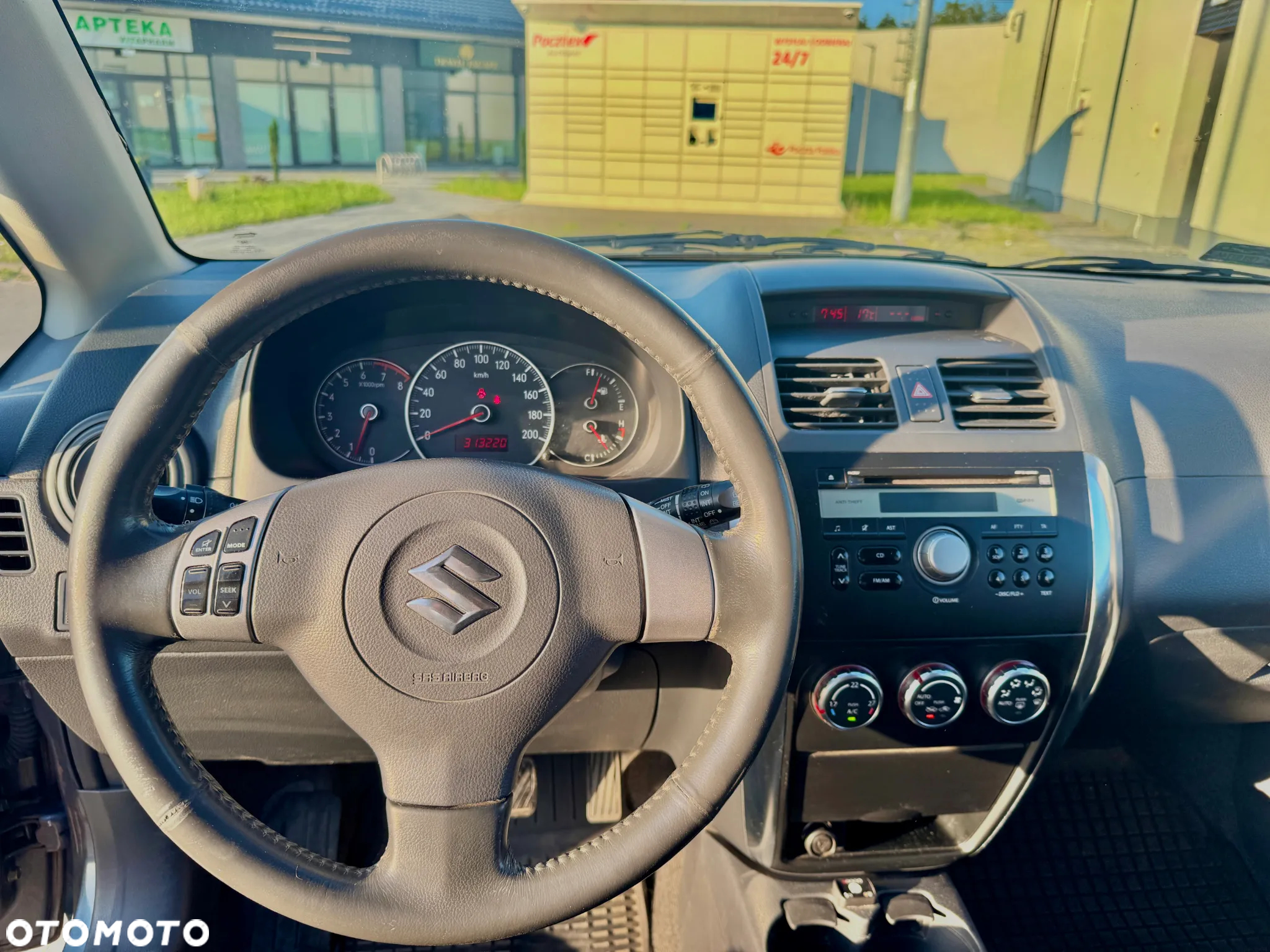 Suzuki SX4 1.6 GLX / Comfort - 9