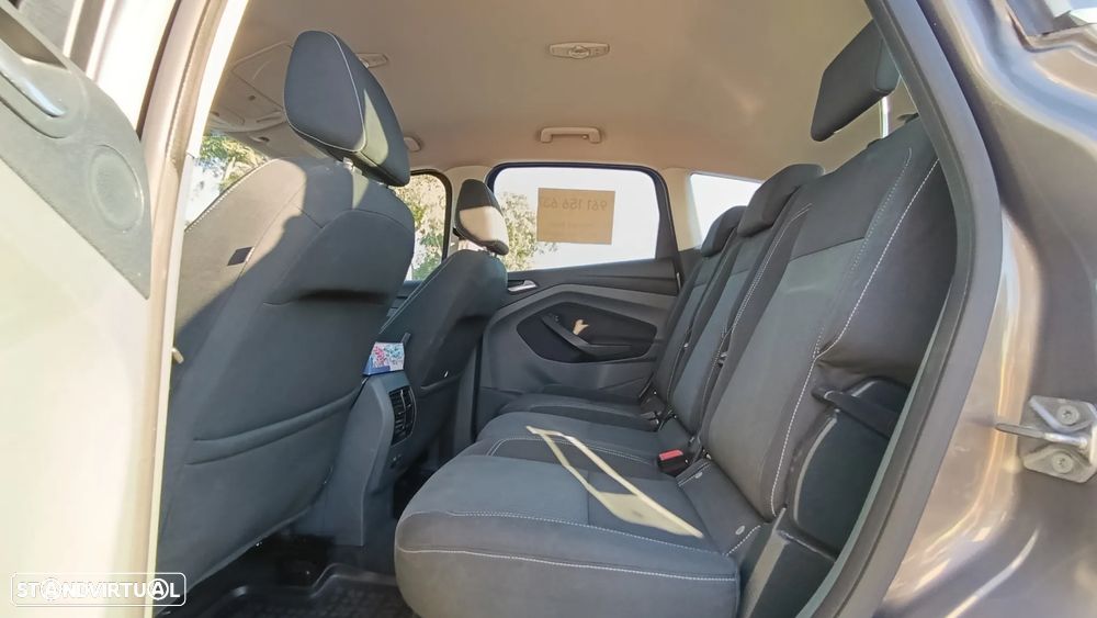 Ford C-Max 1.0 Ecoboost S&S Titanium - 12