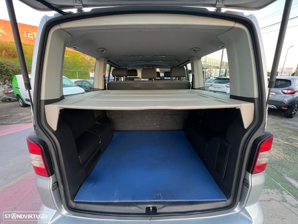 VW Caravelle 2.5 TDi Extra AC 6L - 10