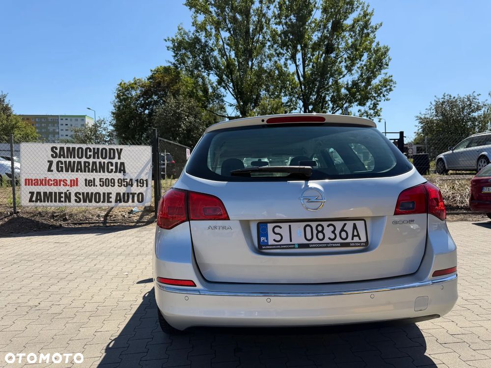 Opel Astra 1.6 - 9