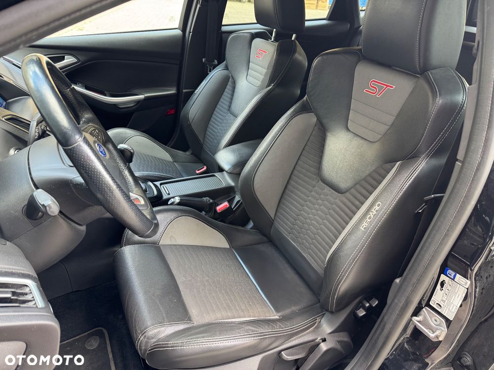 Ford Focus 2.0 TDCi ST-2 - 23