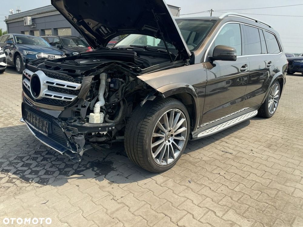 Mercedes-Benz GLS 350 d 4Matic 9G-TRONIC AMG Line - 7